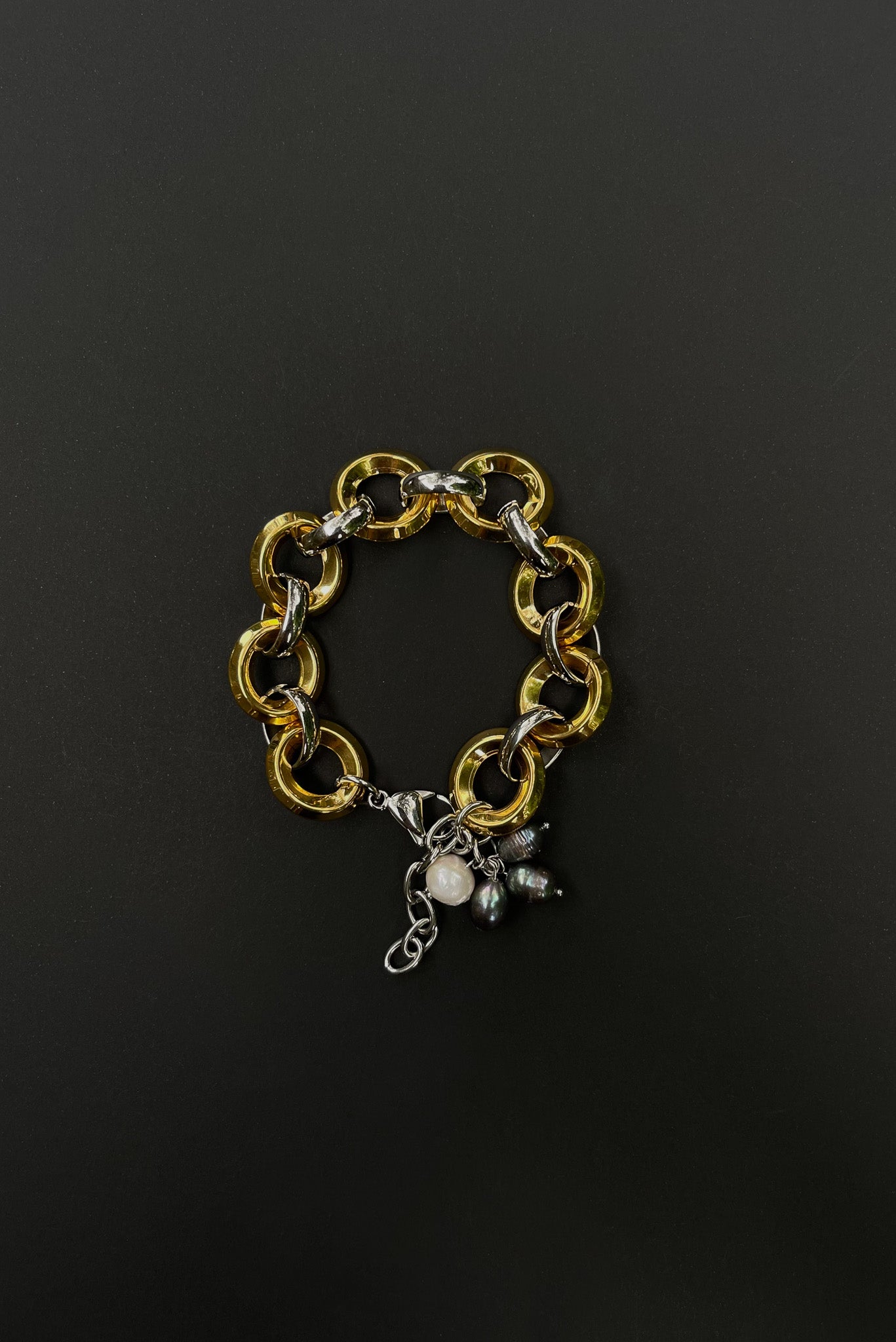 ACACIA Gold Chain Bracelet with Pearls