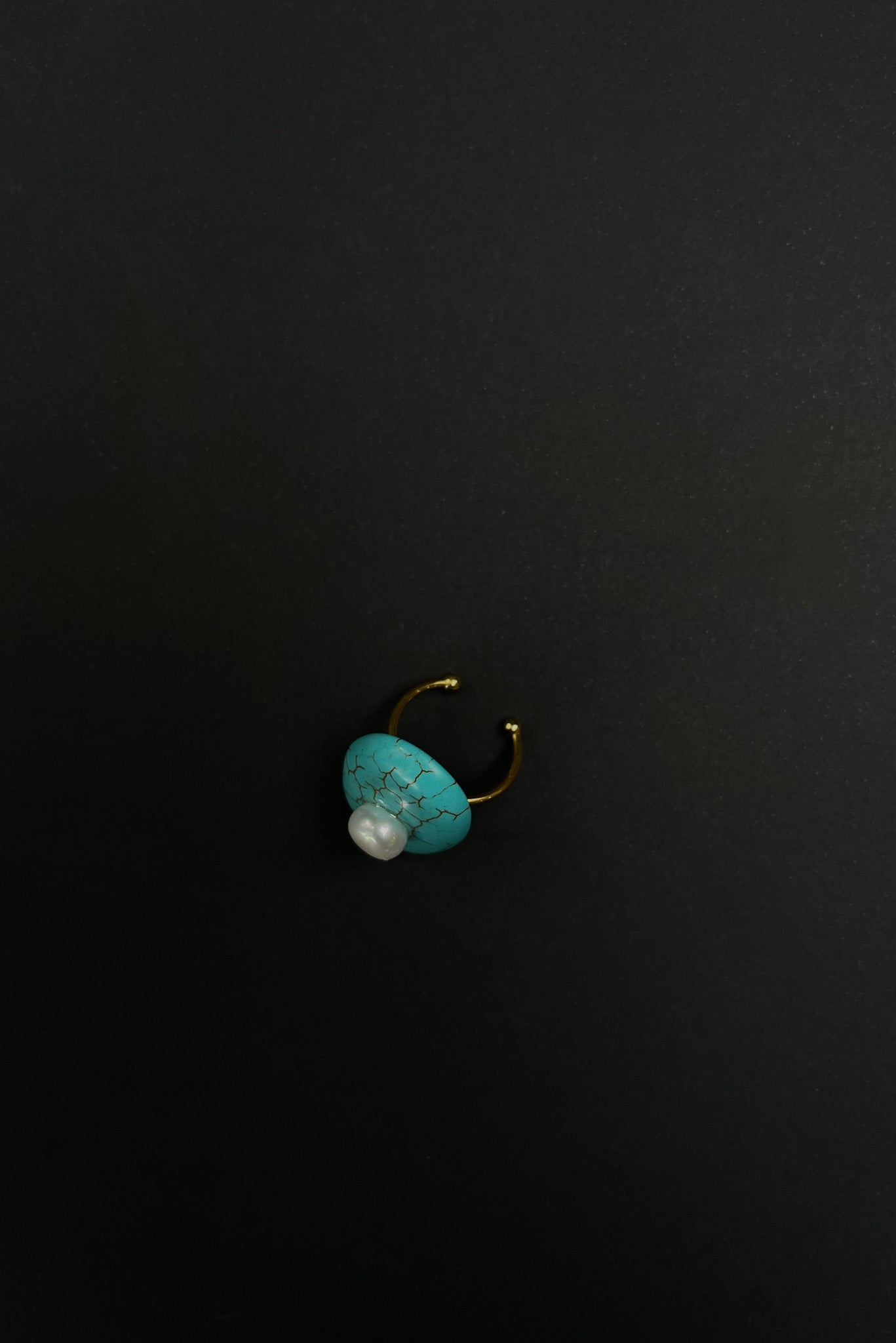 LA ALMA Turquoise Stone with Pearl Ring