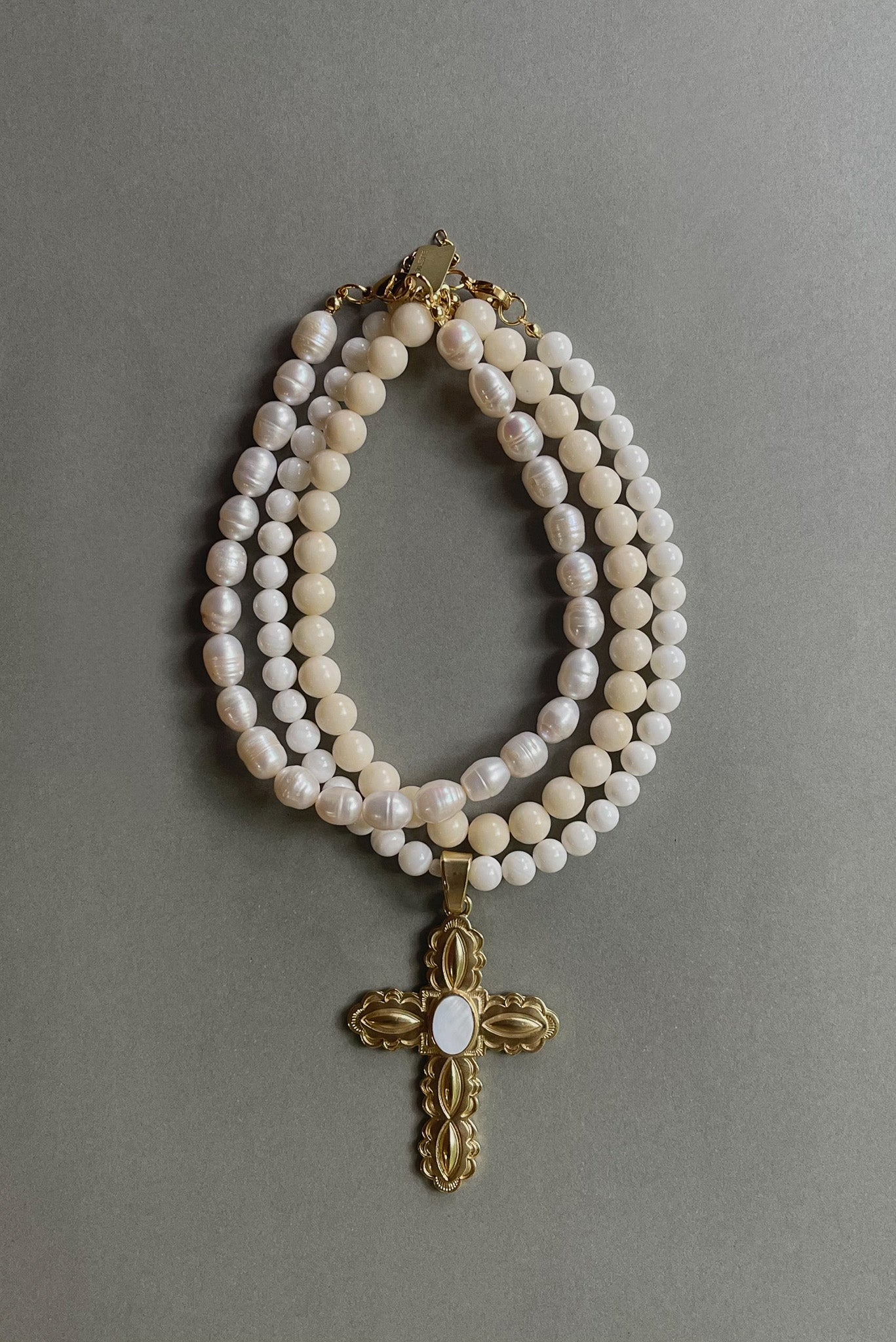 ECRU TONES Gold Cross Pendant Choker