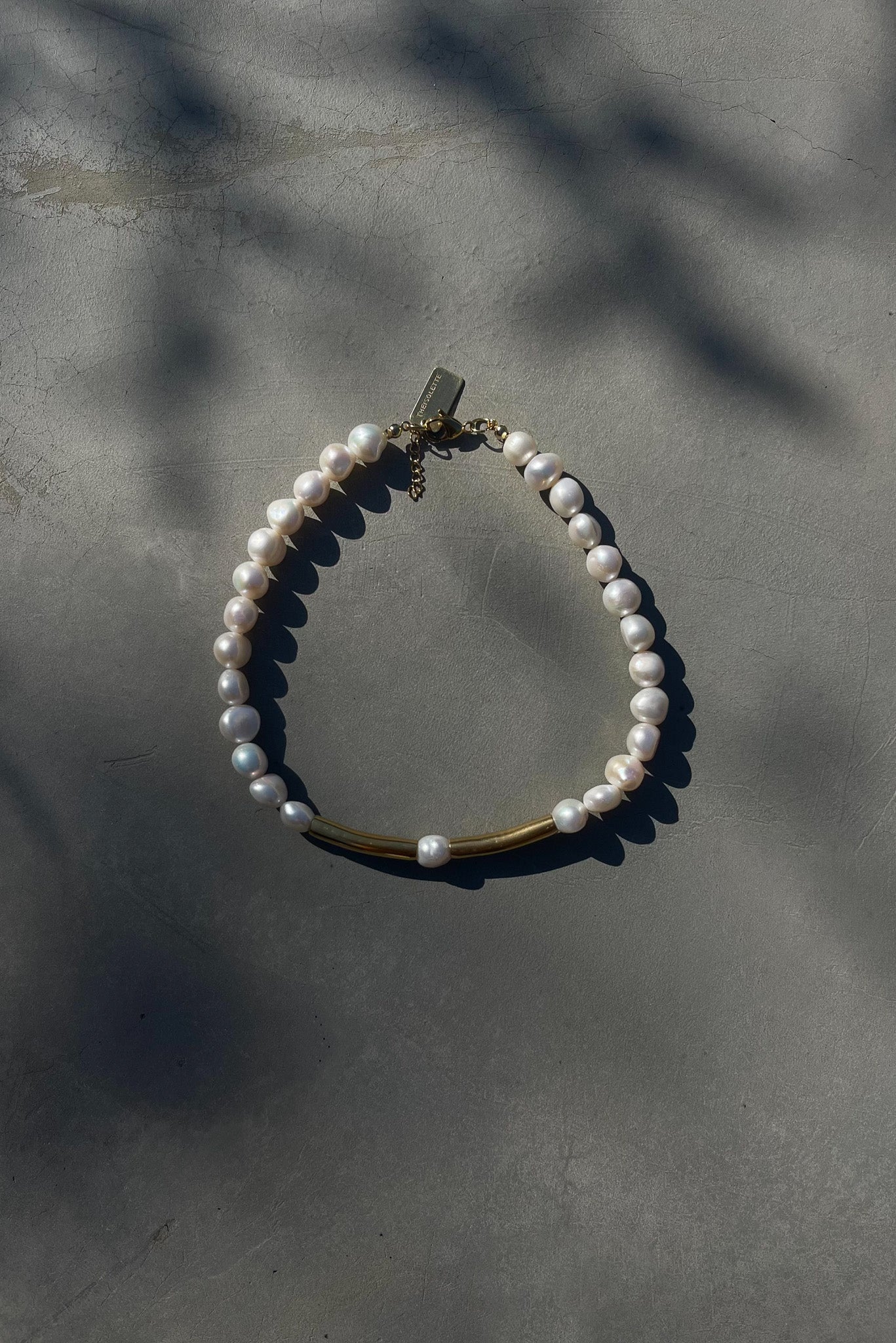 ALMUDENA Pearls with Gold Tubes Necklace