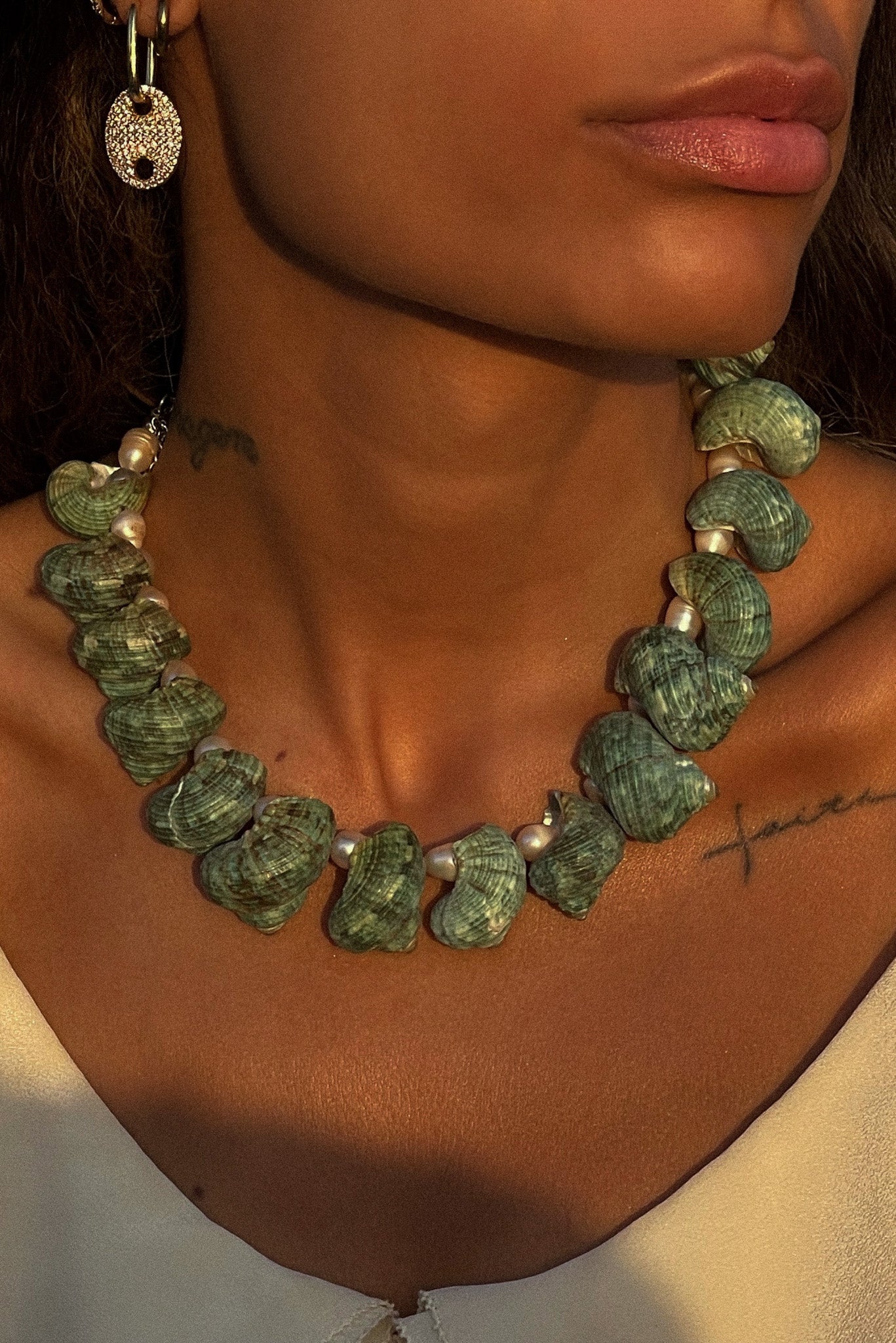 REAL Shell Necklace with Pearls