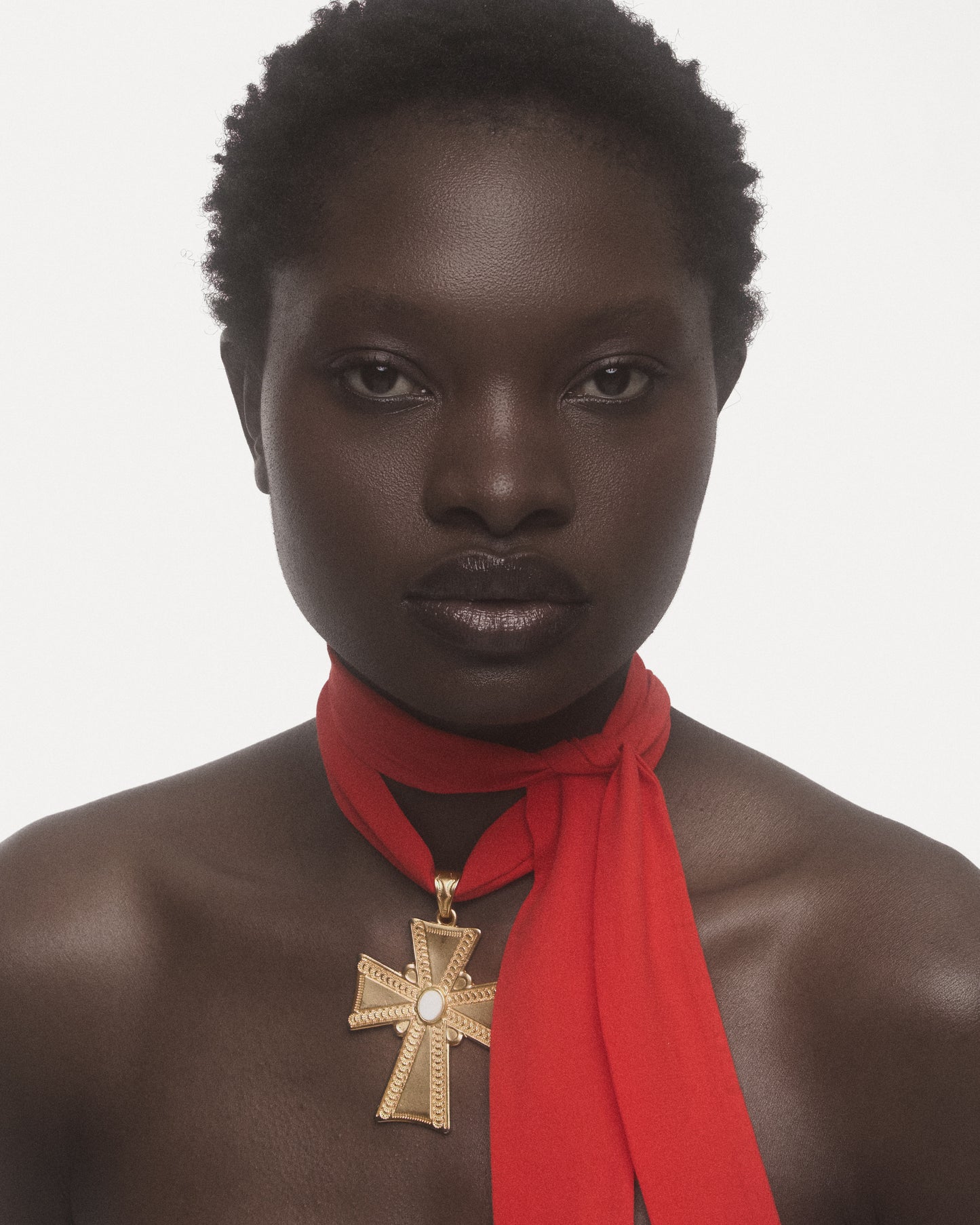 CHLOE GOLD CROSS FABRIC NECKLACE