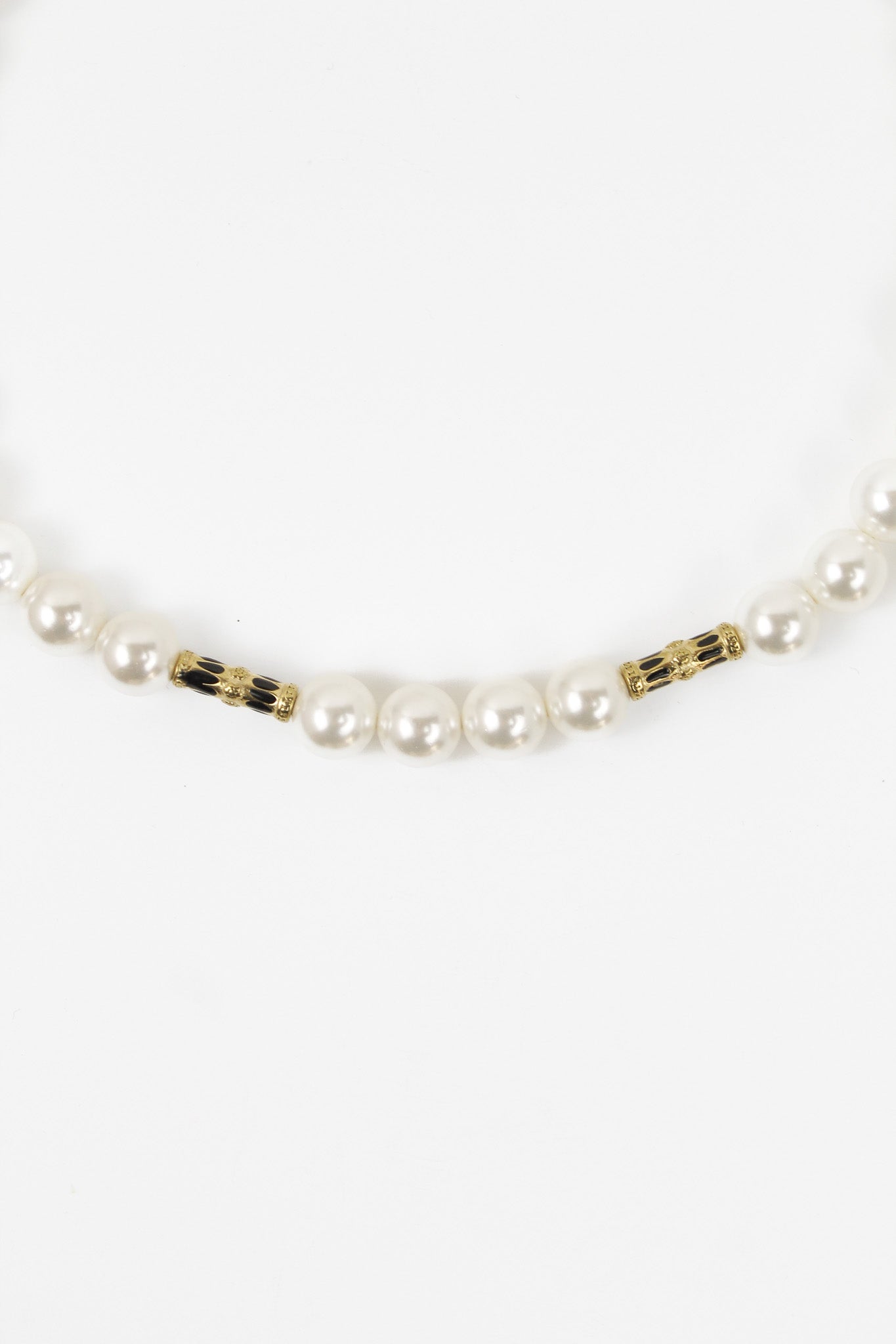 MARIANNE Mother of Pearl Gold Pieces Necklace