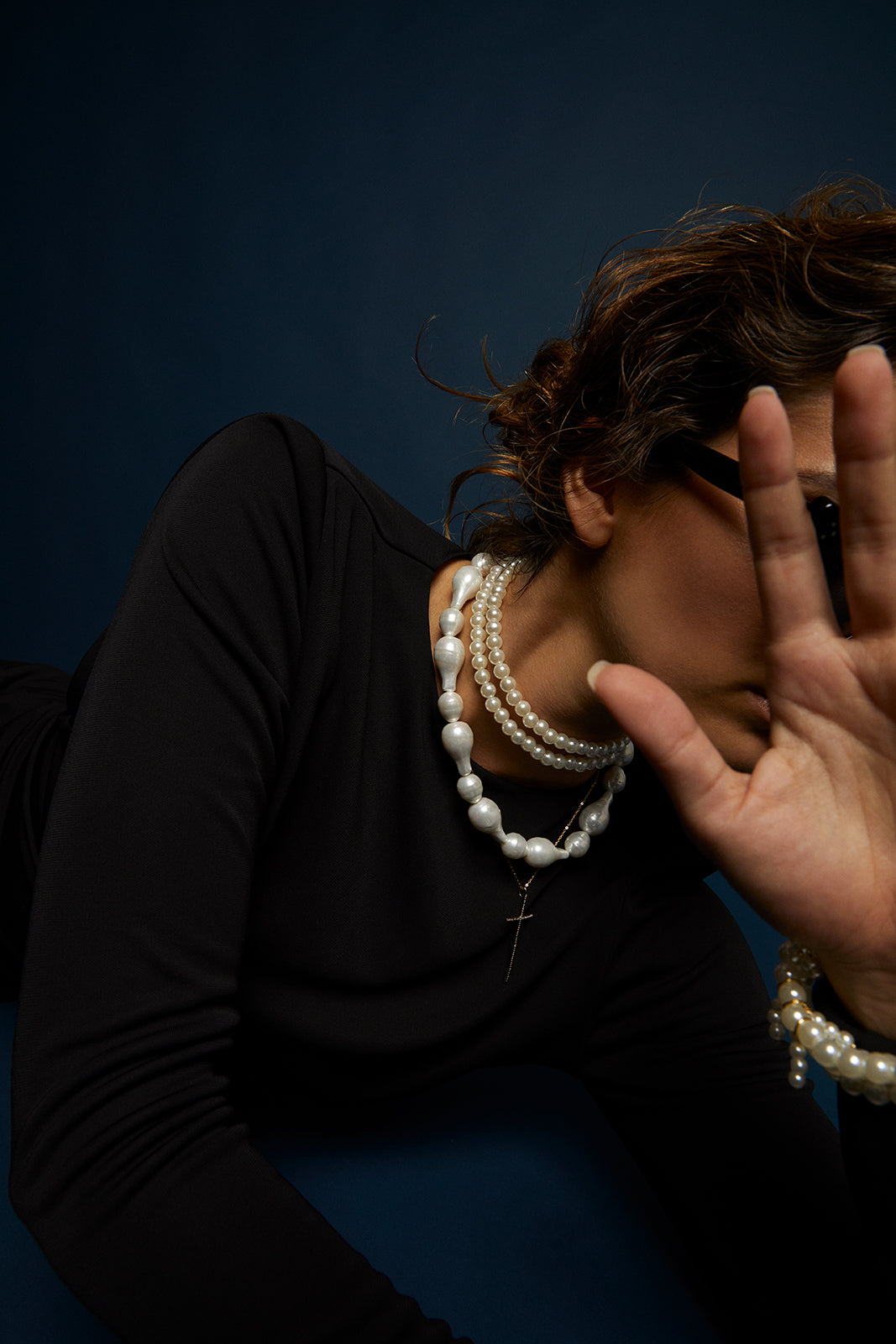 MELLY Big Pearls with Mother of Pearl Necklace
