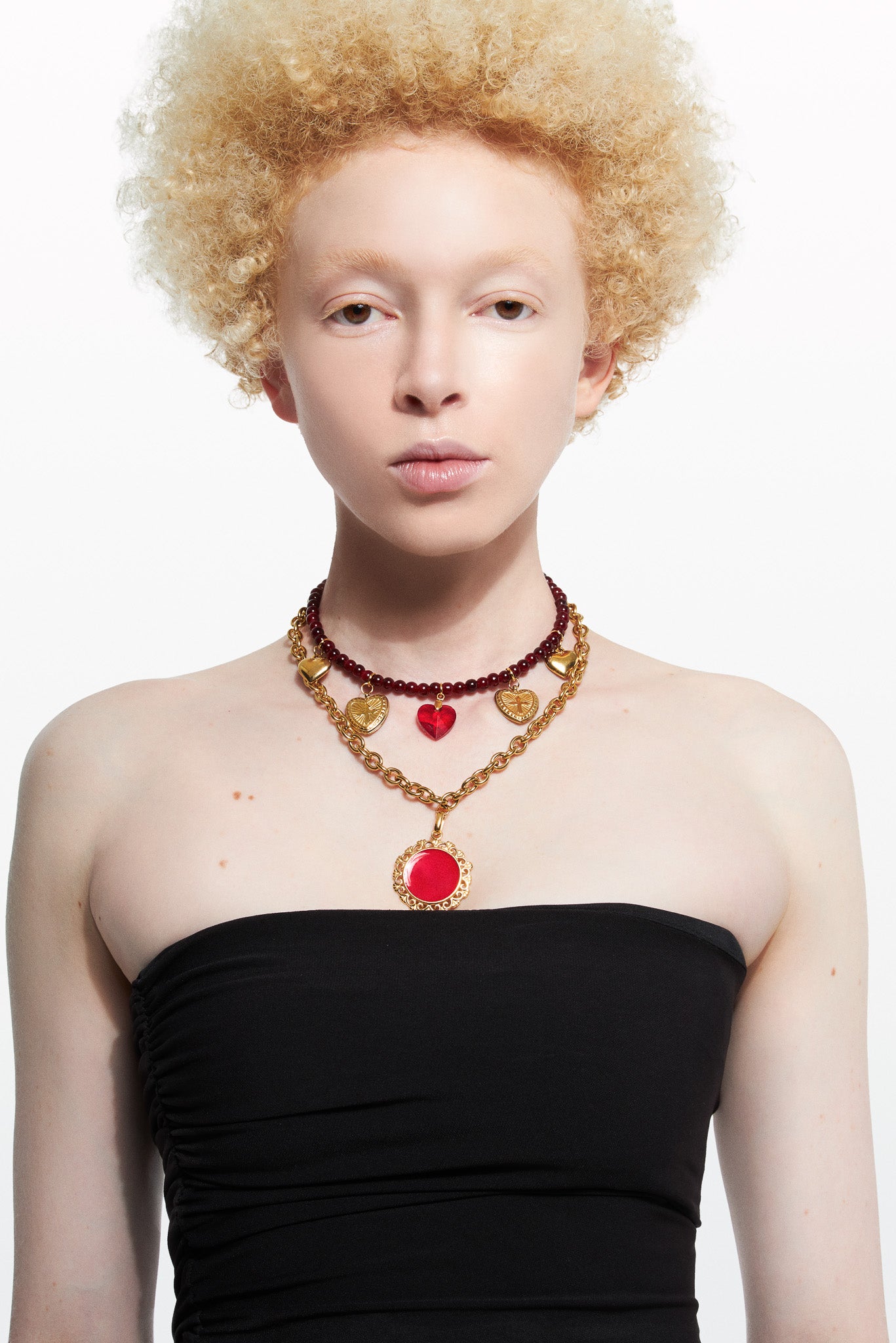 GRACIELE GOLD CHAIN WITH RED ENAMEL MEDAL