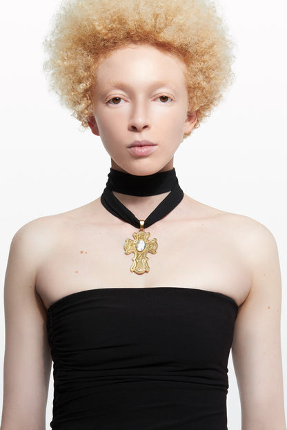 ALEXIS GOLD CROSS FABRIC NECKLACE
