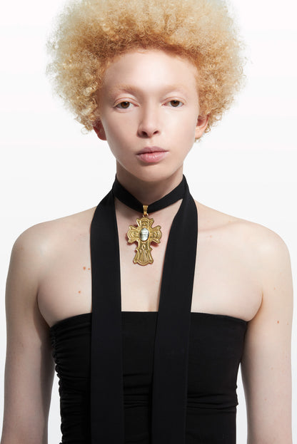 ALEXIS GOLD CROSS FABRIC NECKLACE