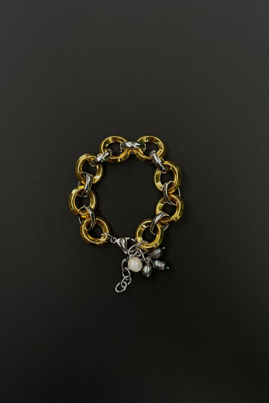 ACACIA Gold Chain Bracelet with Pearls