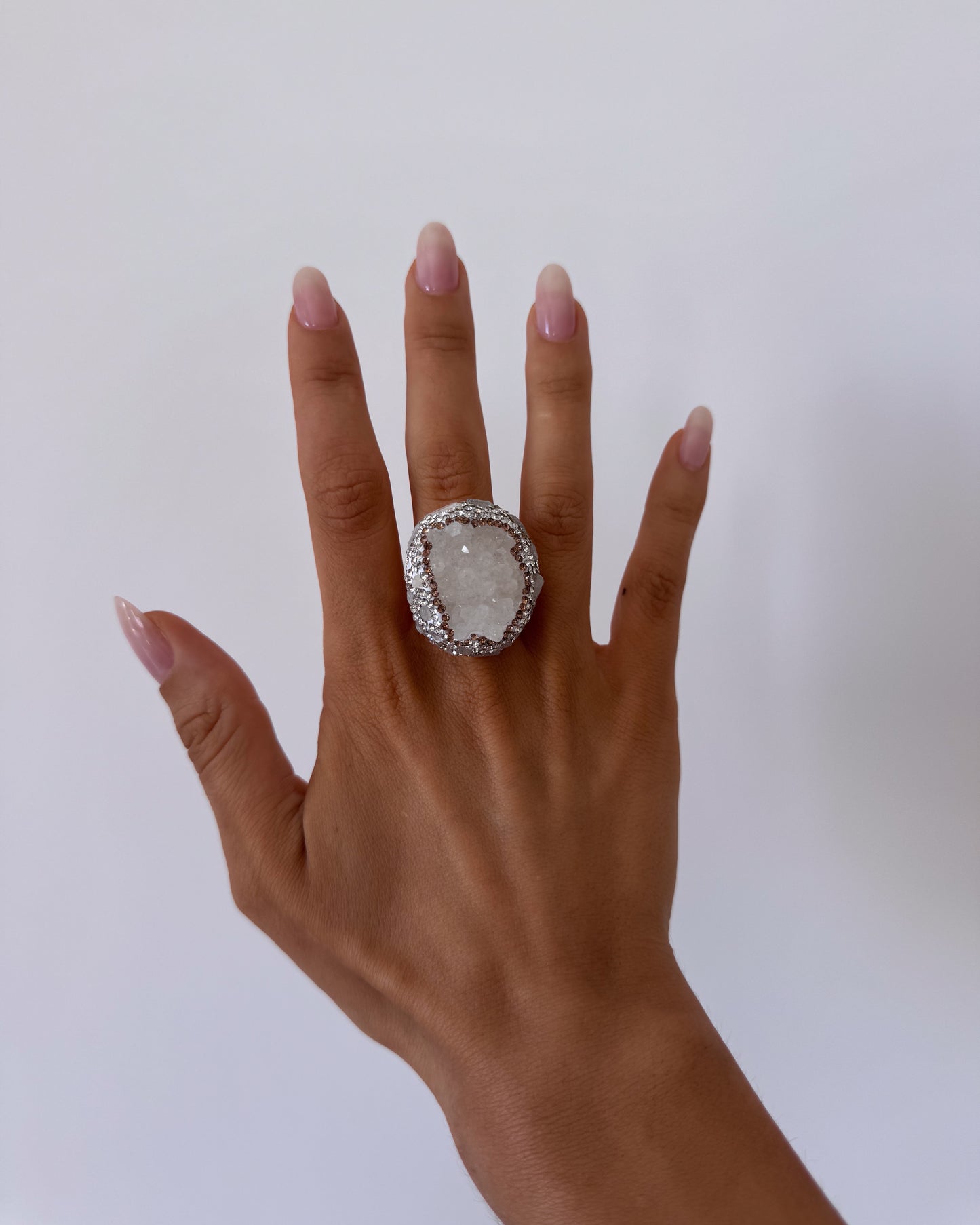 NO COMMENT Ring