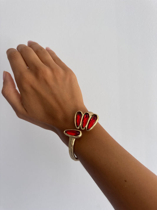 TI 002 MULTI-STONE BRACELET