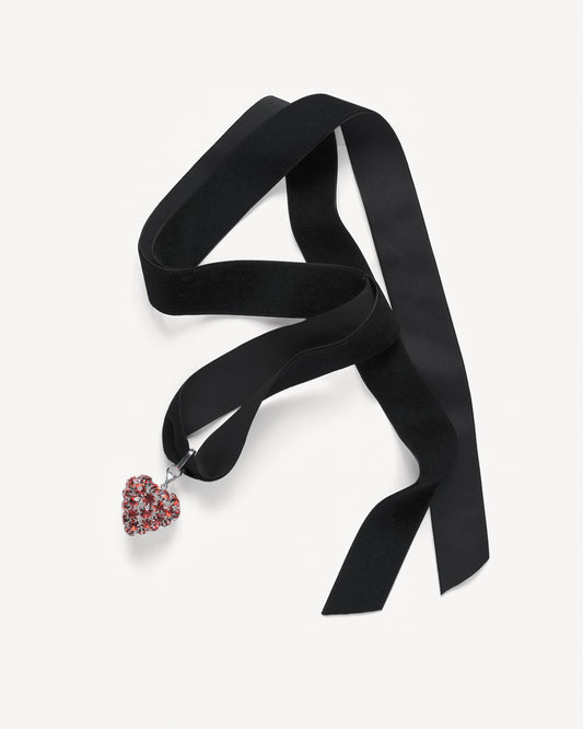 SCARLET HEART Velvet Choker