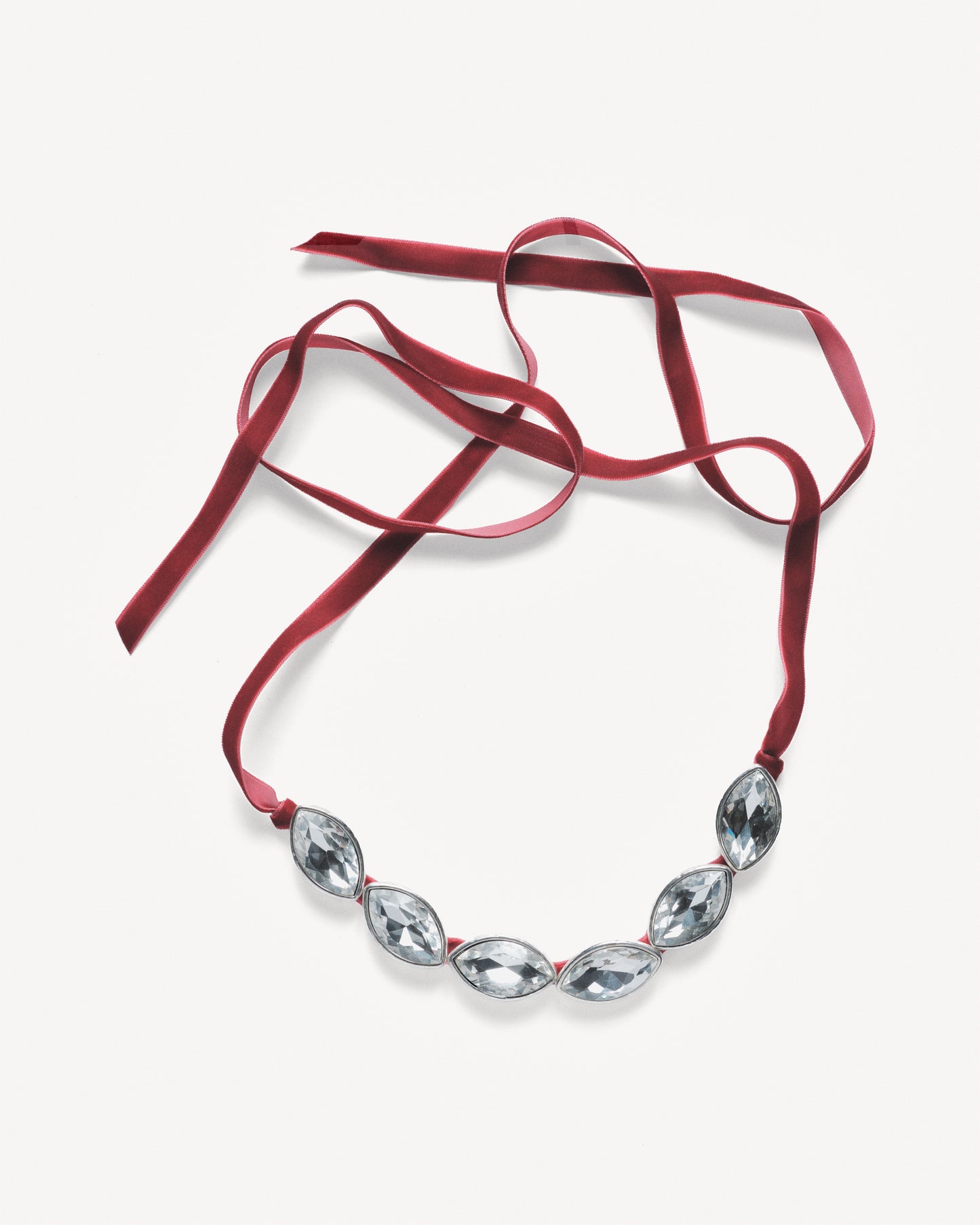 VERRIN Velvet Choker