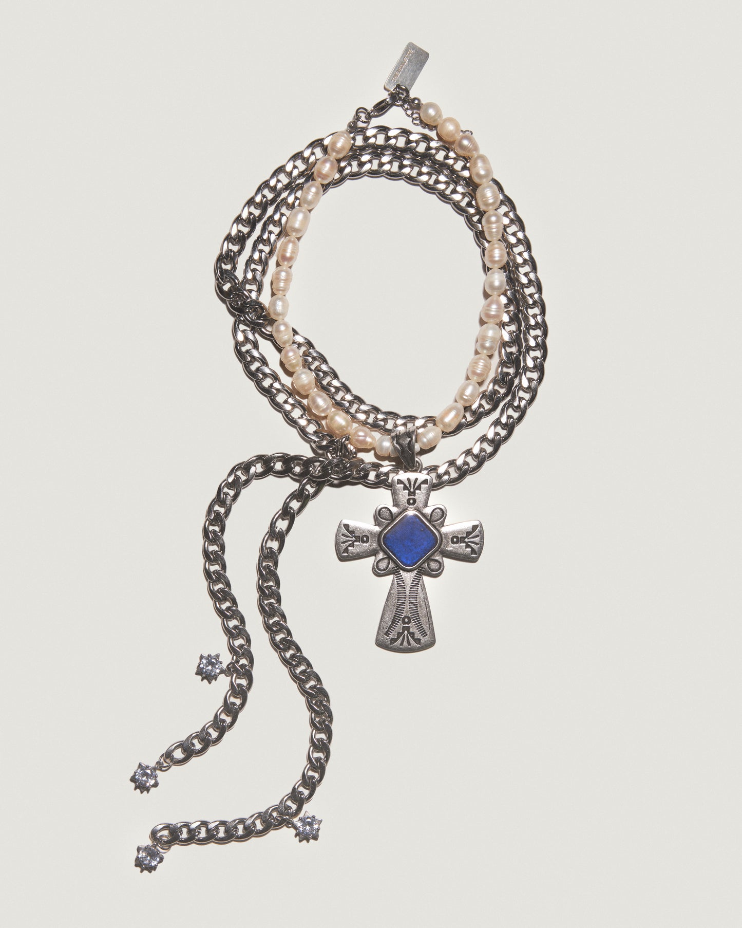 MOONLIGHT TEMPTATION Chain and Pearls Cross Necklace Set