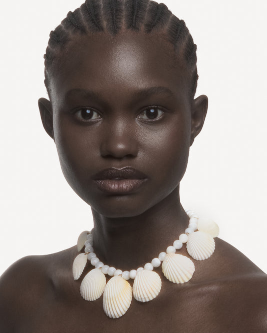PURE SHELL Necklace