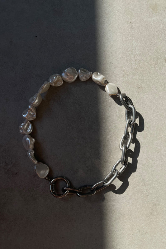 BIG PEARLS Stainless Steel Chain Statement Necklace